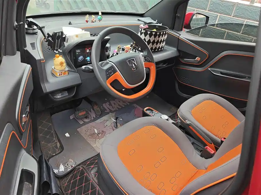 BAOJUN E100