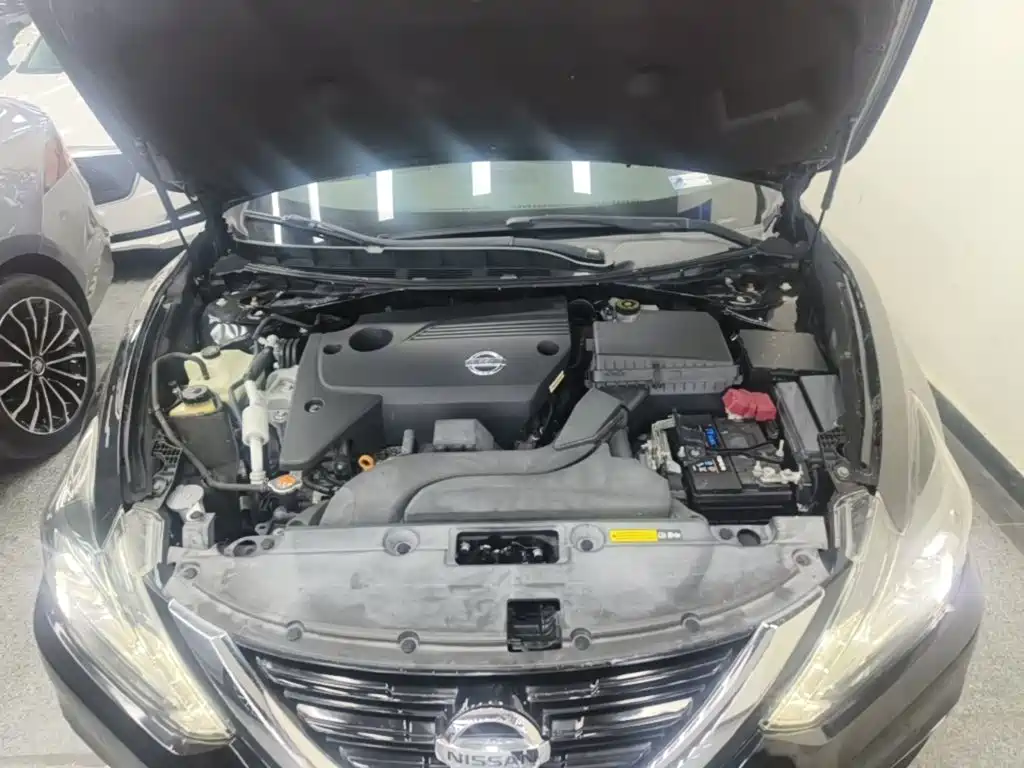 Фото 20 - Nissan Teana