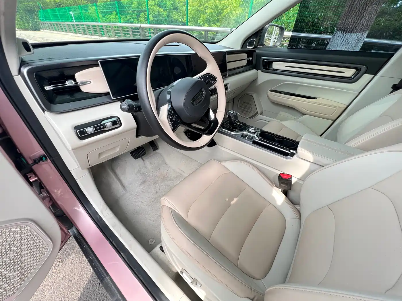 GEELY AUTOMOBILE GEELY ICON