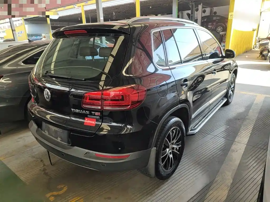 Volkswagen Tiguan 2013 1.8TSI Automatic 2WD Luxury Model фото 7