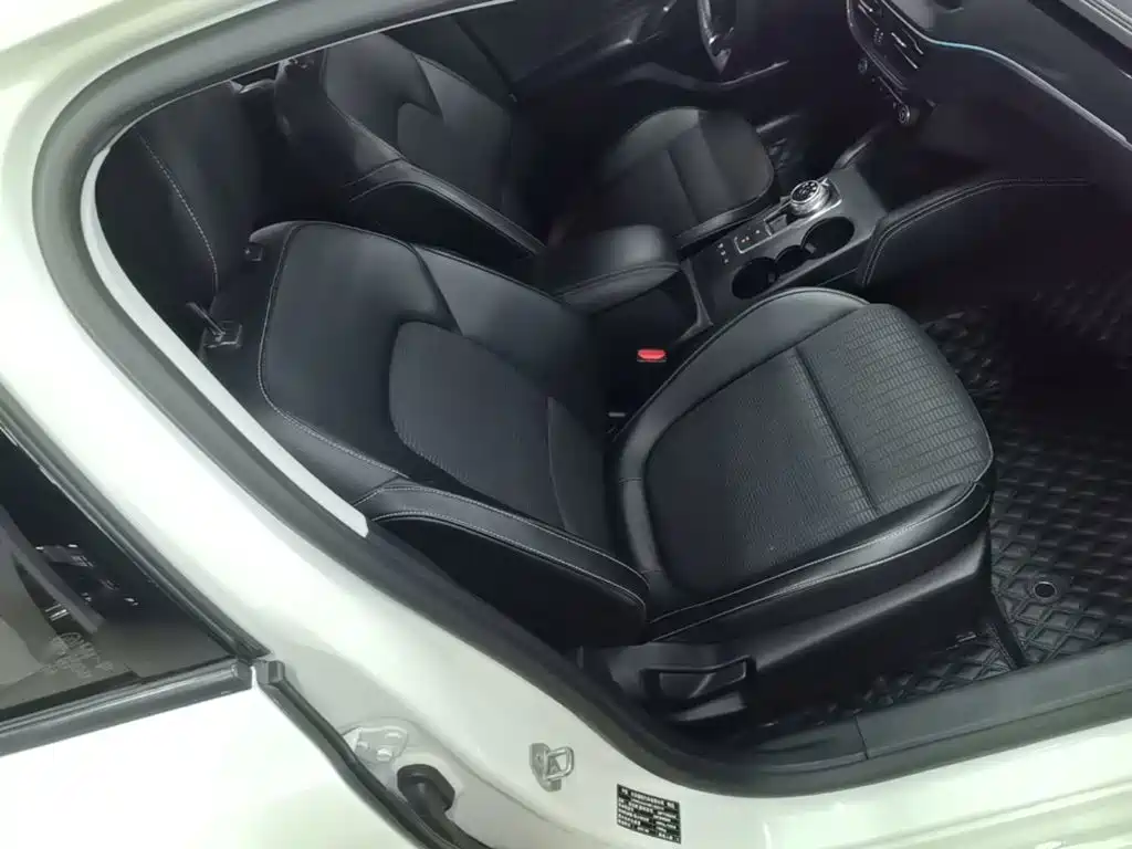 Photo 25 - Ford Focus
