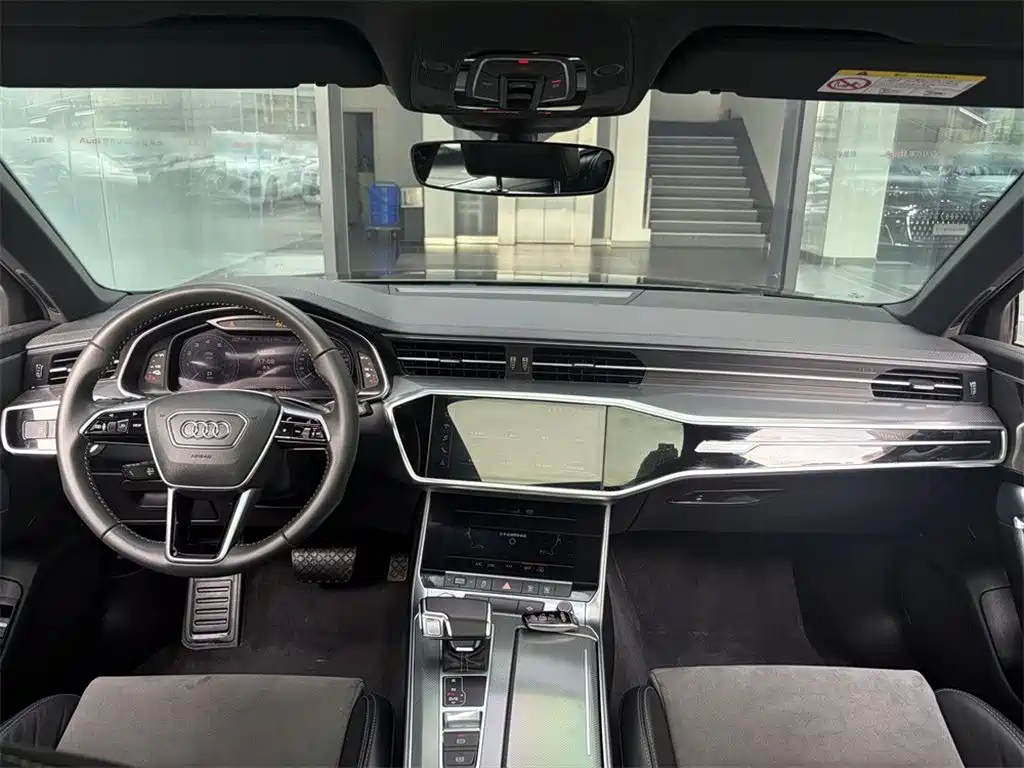 Фото 6 - Audi A6L New Energy