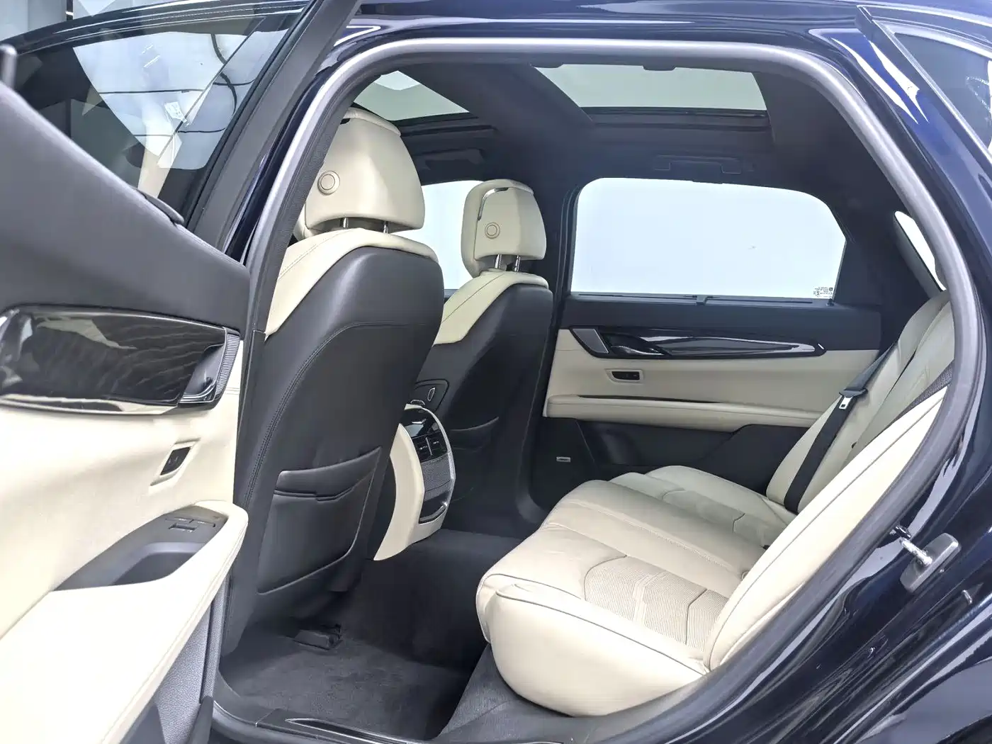 Фото 5 - Cadillac CT6