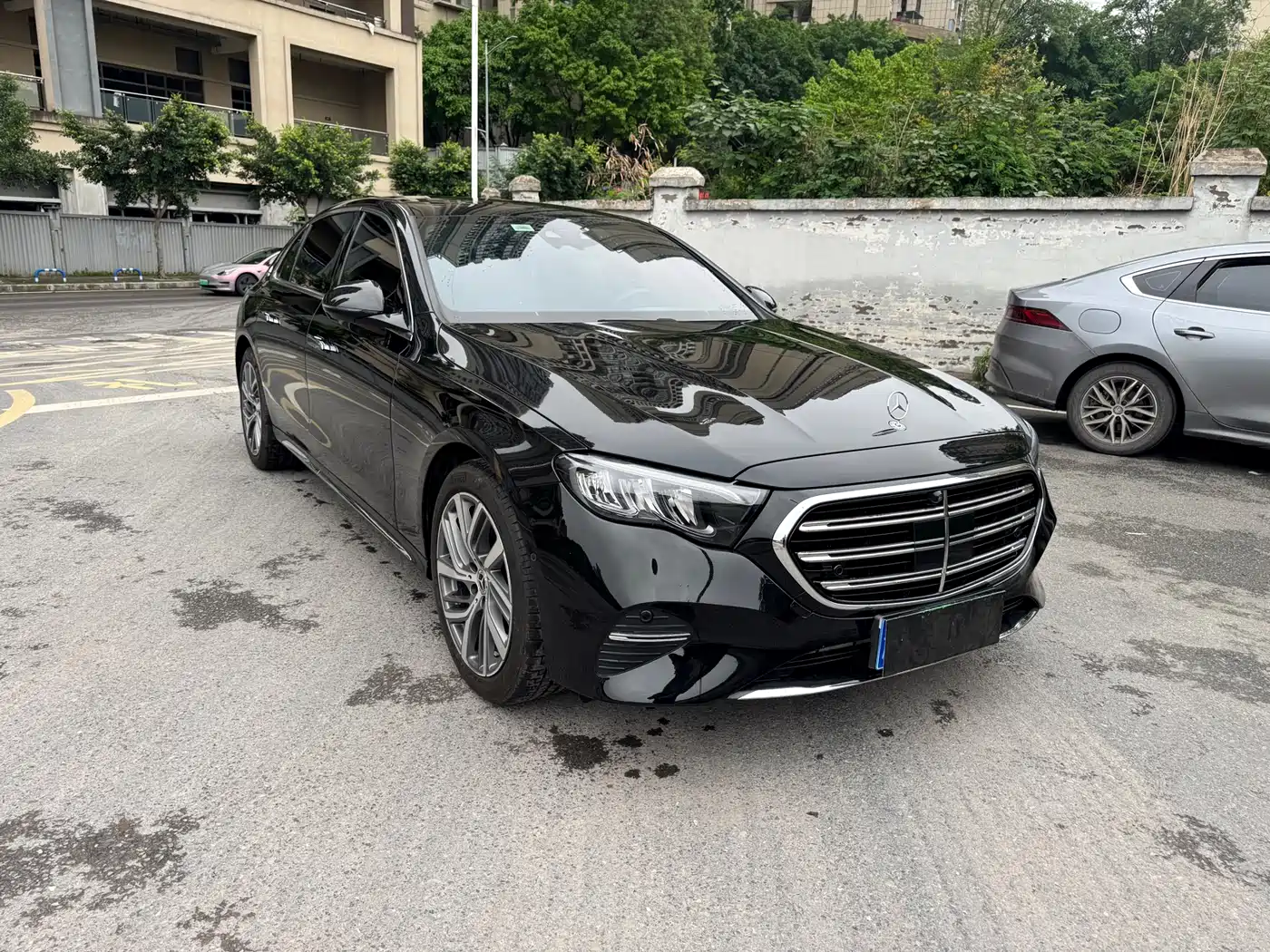 Mercedes-Benz E-Class 2024 E 300 L Fashion фото 3