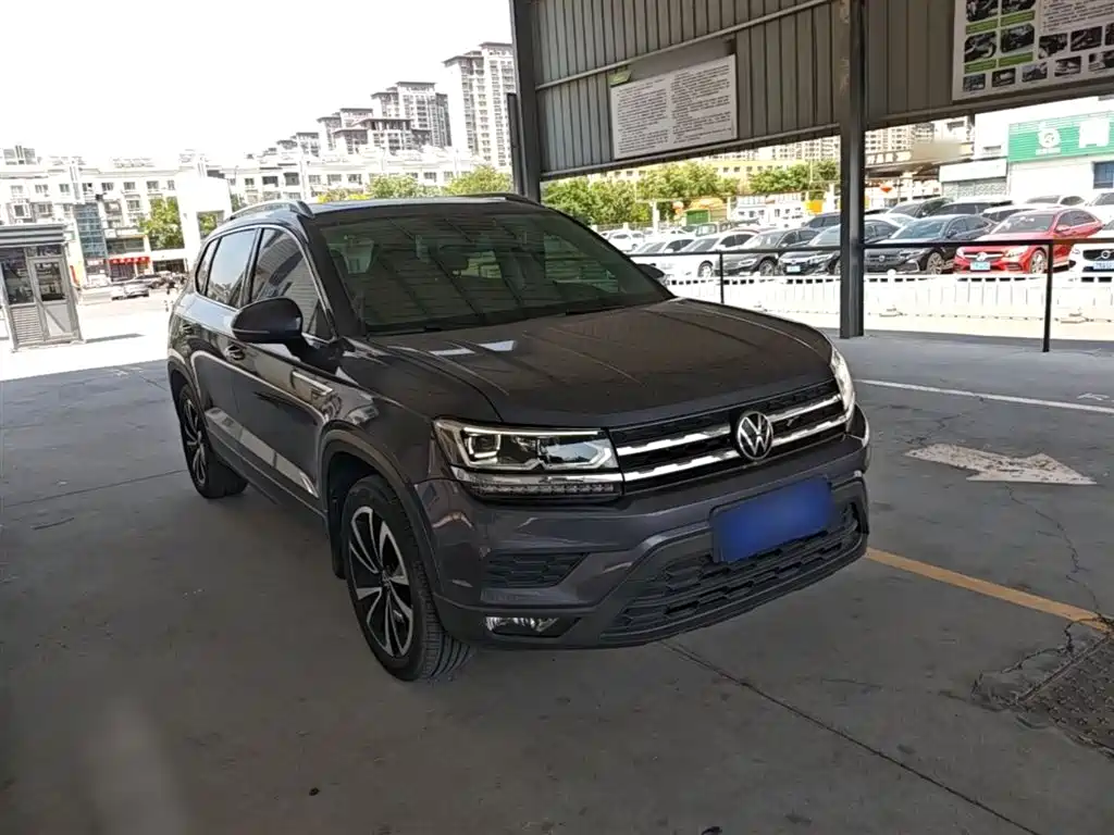 VOLKSWAGEN TUYUE