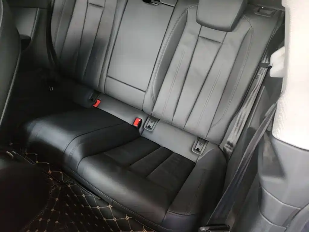 Photo 17 - Audi A5 (Import)