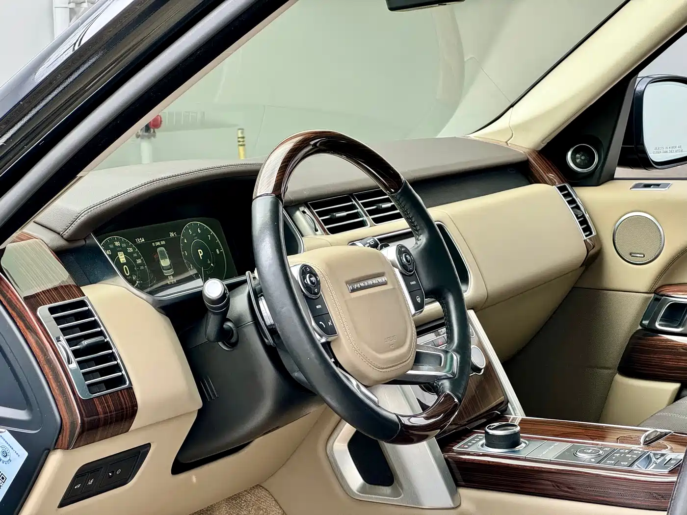 Land Rover Range Rover 2017 3.0 SC V6 Vogue фото 5