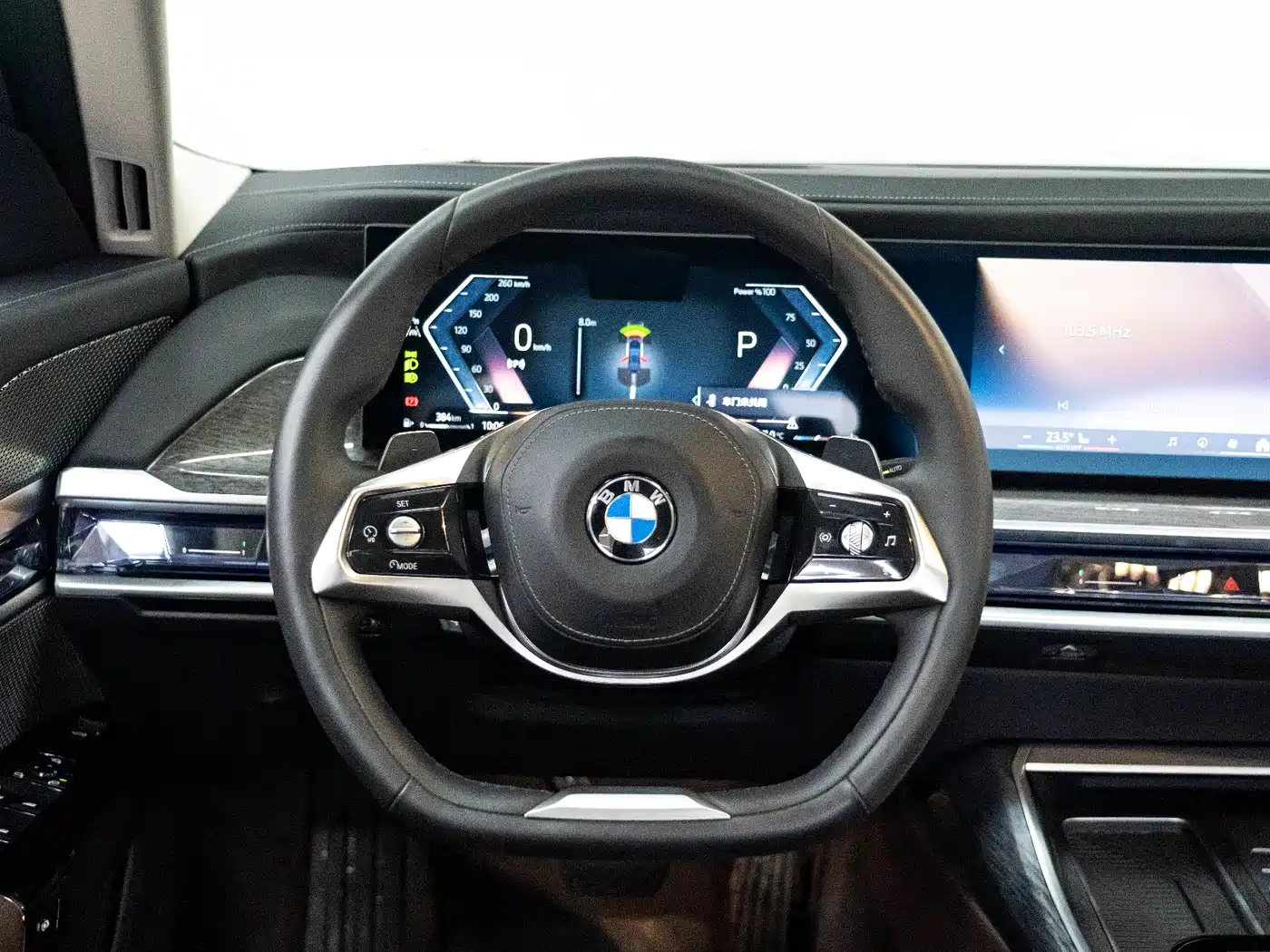 BMW 7 Series 2023 Model 740Li Leading Luxury Package фото 12
