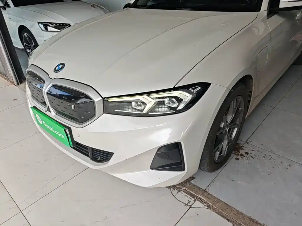 BMW i3 2022 2022 eDrive 35 L