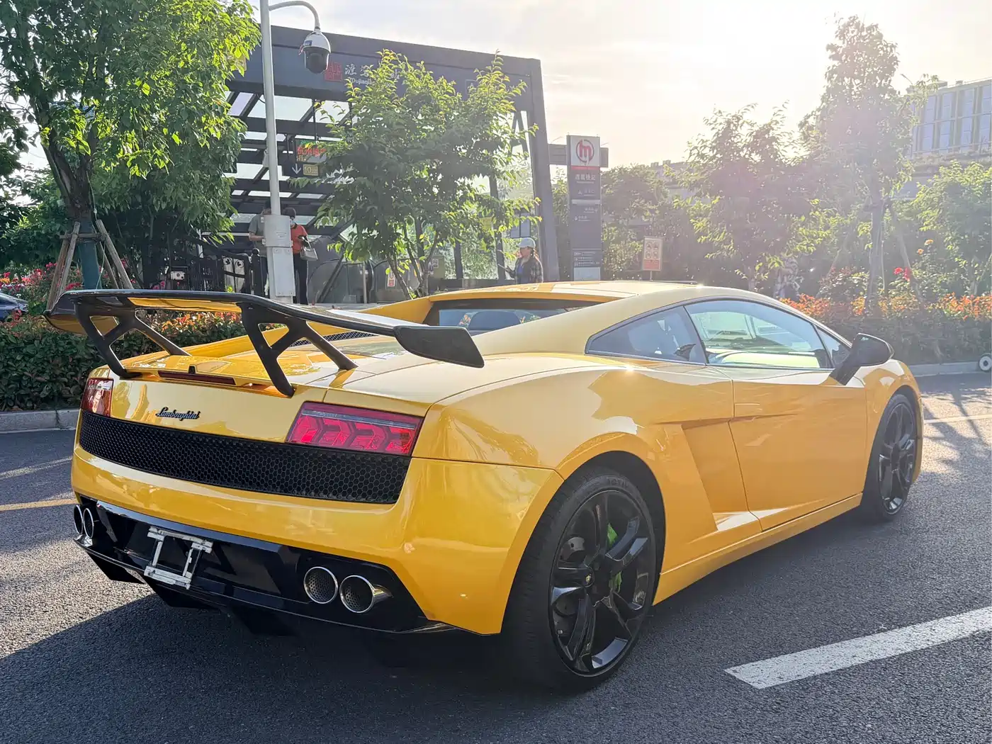 Lamborghini Gallardo 2012 LP 560-4 Gold Edition фото 7