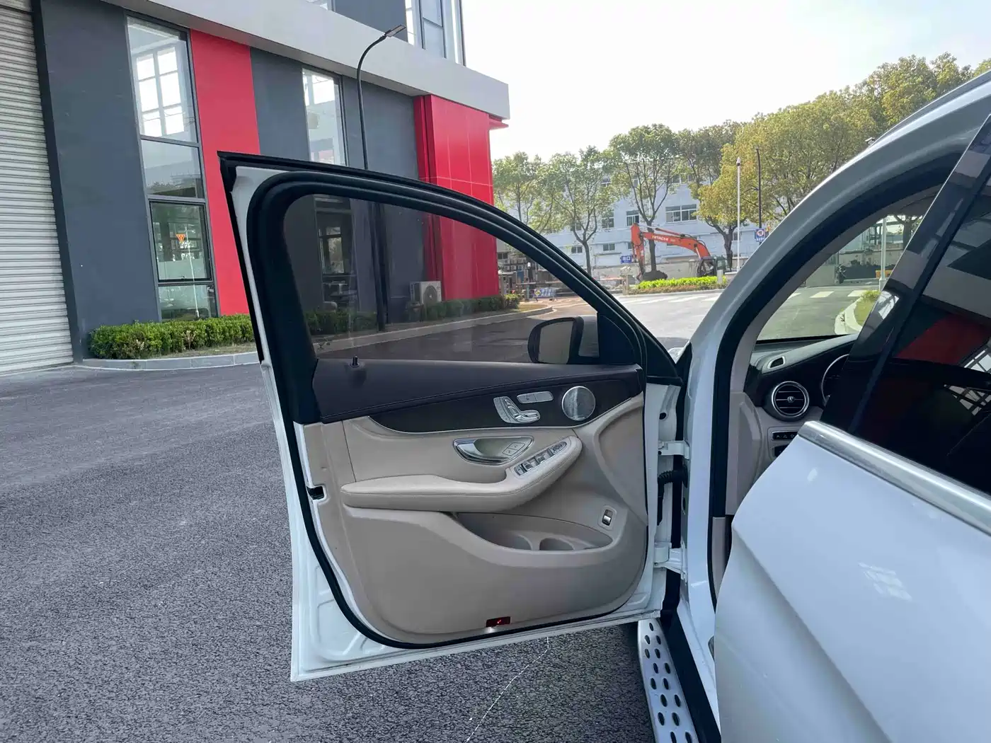 Mercedes-Benz GLC 2016 GLC 300 4MATIC Dynamic фото 9