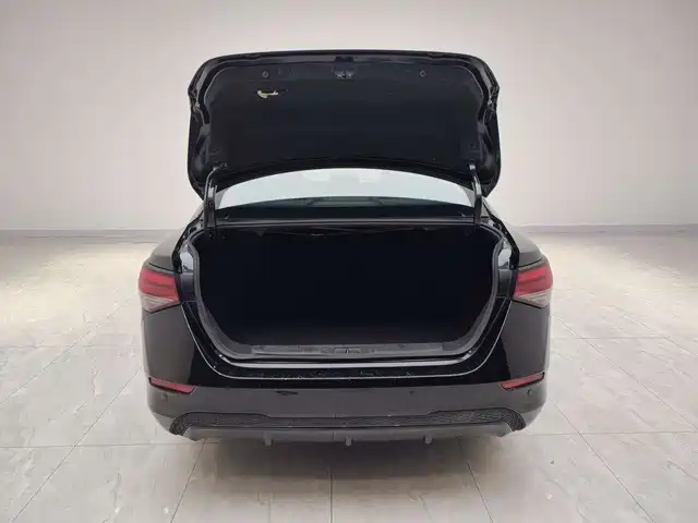 Nissan SYLPHY, миниатюра 12