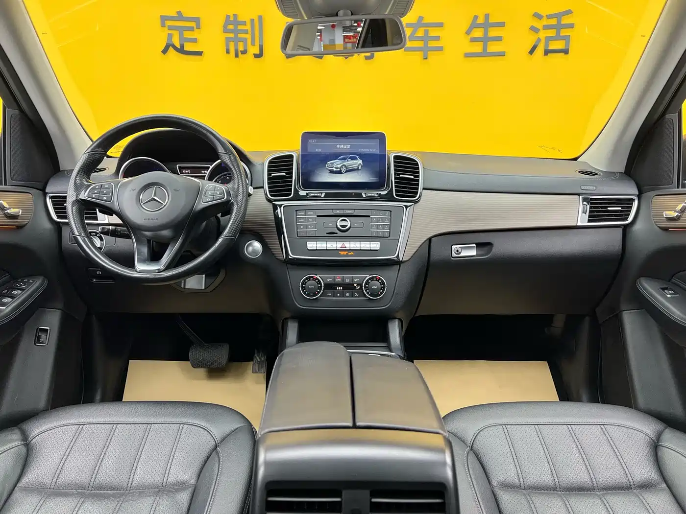 Mercedes-Benz GLE 2018 GLE 320 4MATIC Dynamic Ultimate Edition фото 10