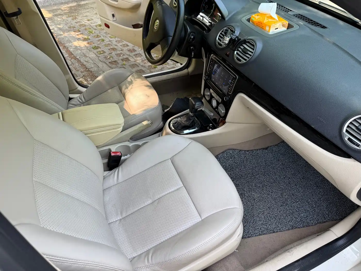 Volkswagen Lavida 2008 1.6L Automatic Elegance фото 8