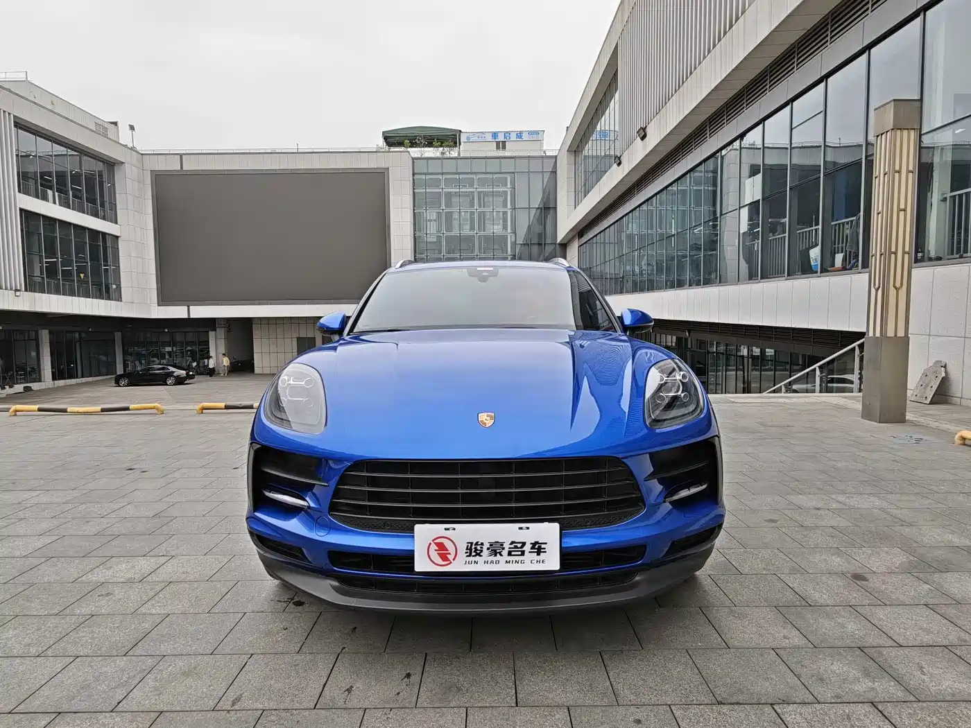 Porsche Macan 2020 Macan 2.0T фото 2