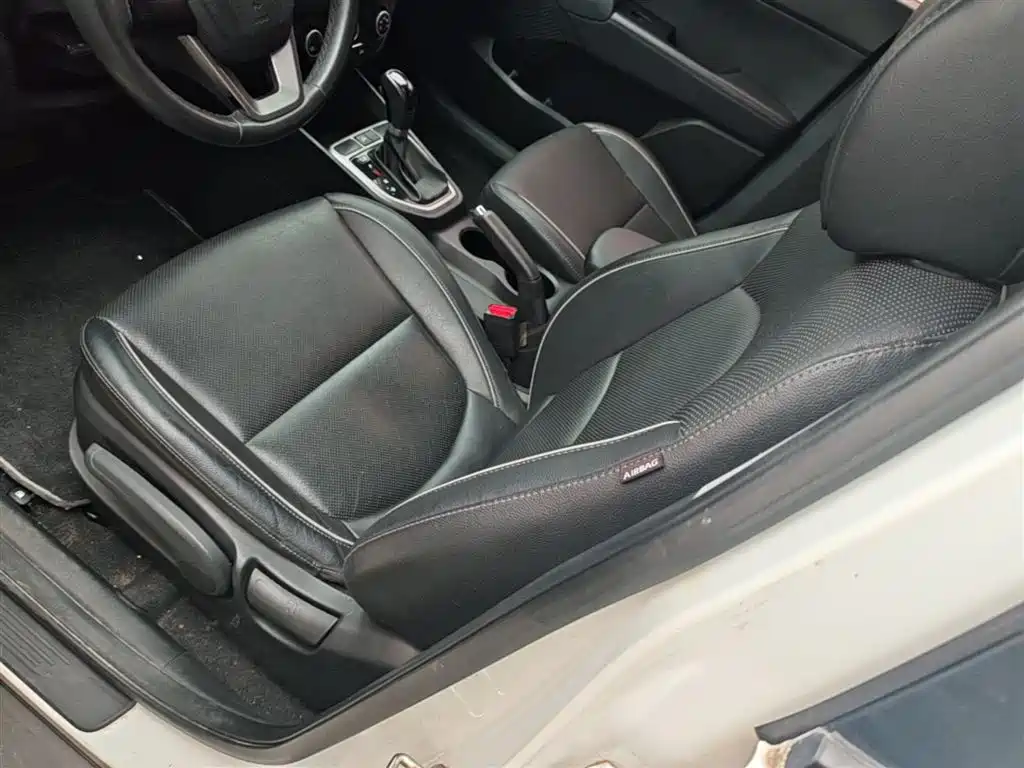 Hyundai Beijing Hyundai ix25 2015 1.6L Automatic 2WD Smart GLS фото 15