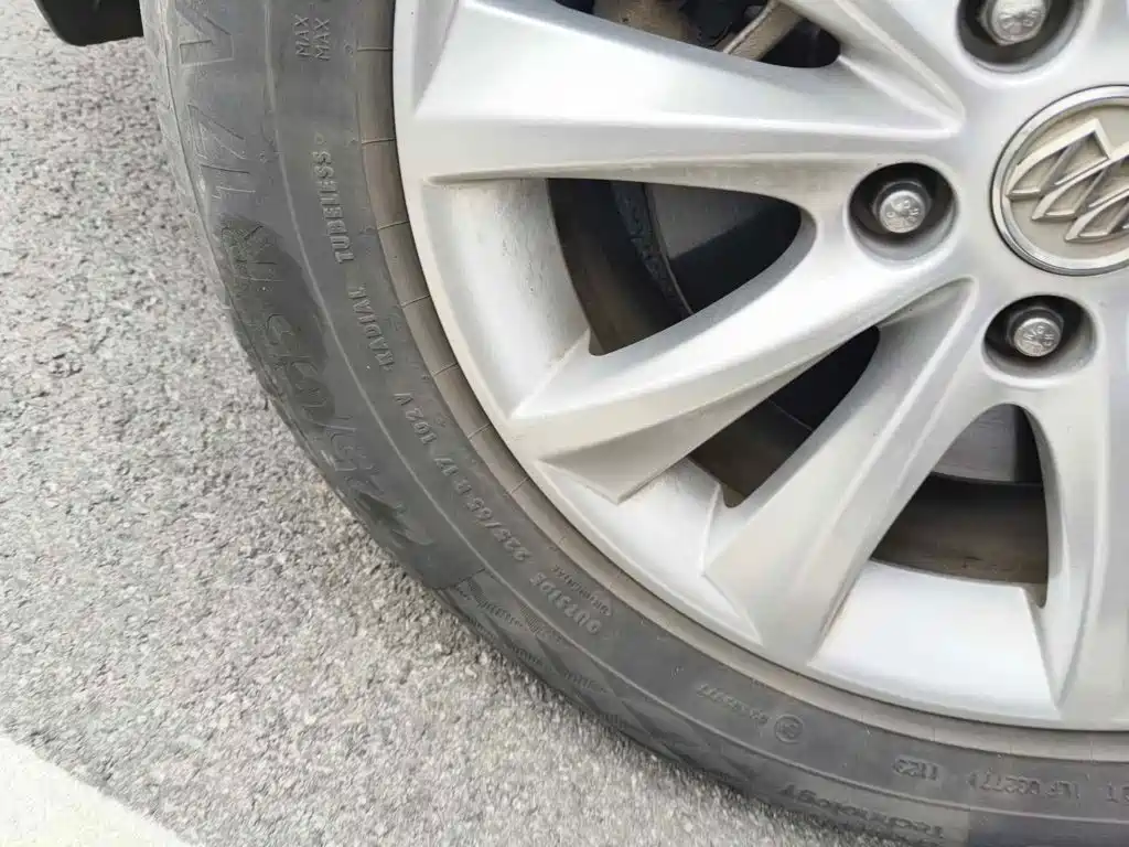 Фото 7 - Buick Envision Plus