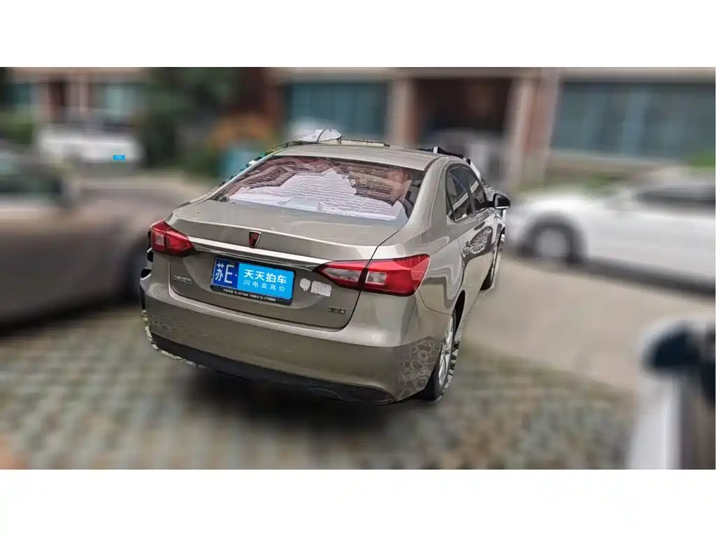 Roewe 360 2016 2016 1.5L Manual Smart Screen Edition
