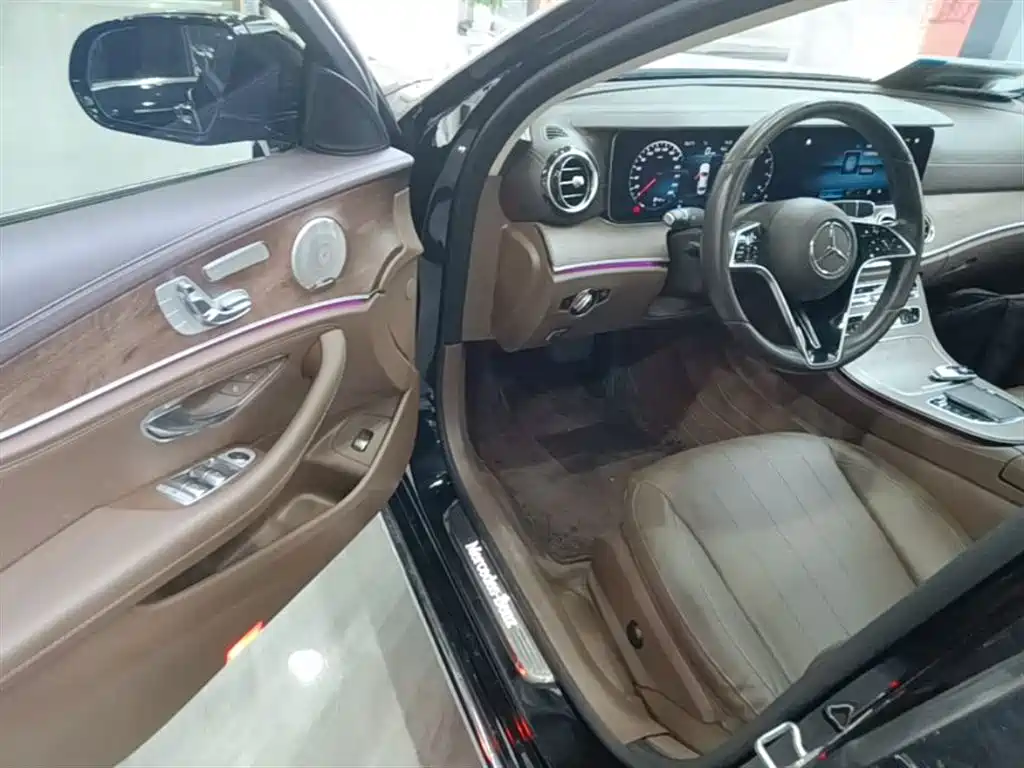 Mercedes-Benz E-Class 2023 E 300 L Luxury фото 16