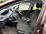 صورة 5 - Peugeot 2008