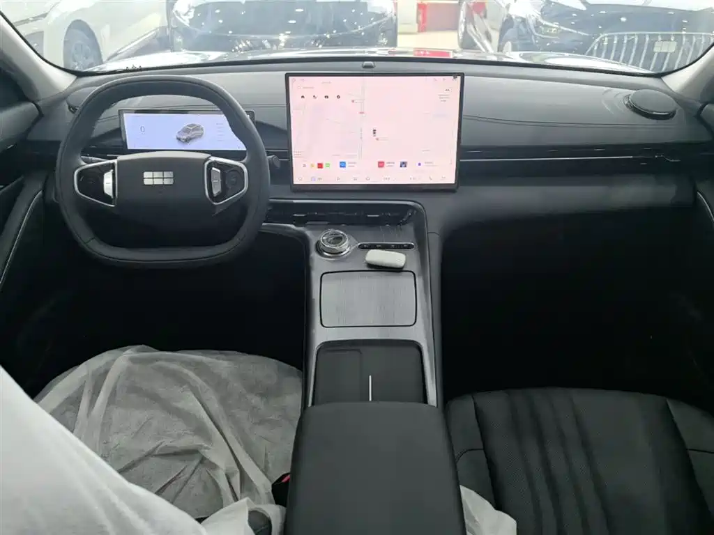 Geely Galaxy Galaxy E5 2026 530km Voyager Edition фото 10
