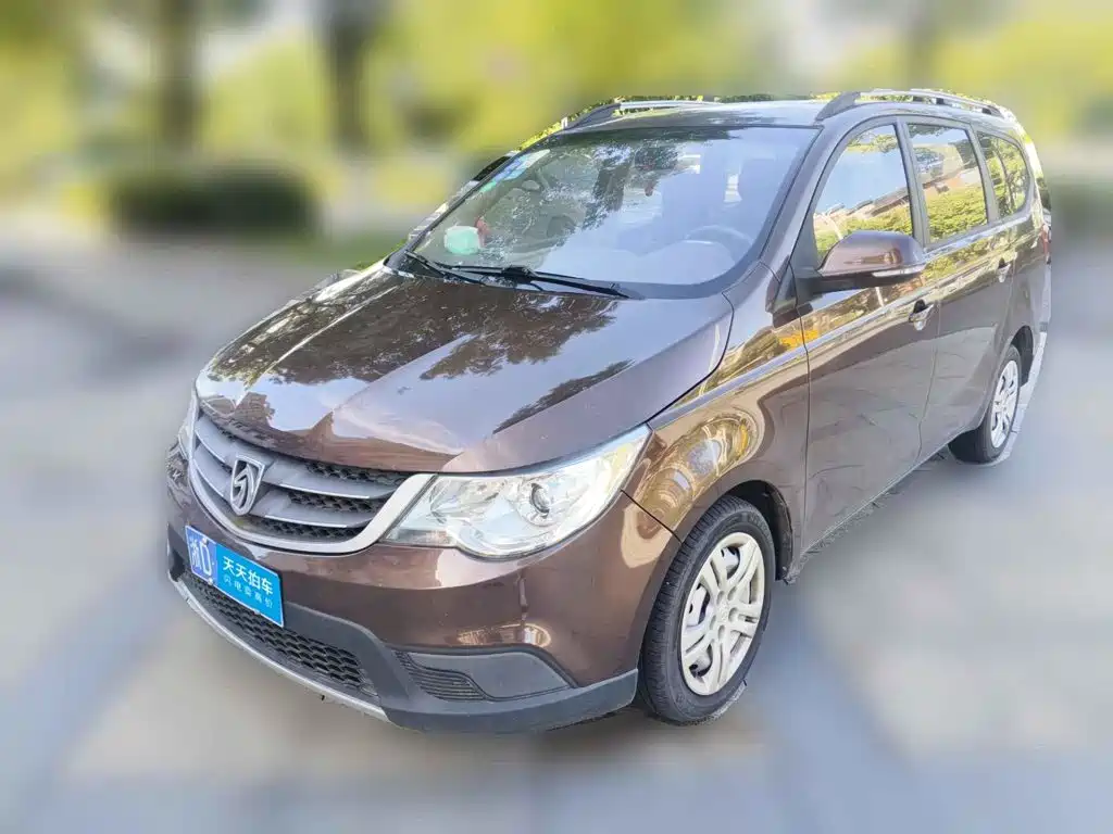 Фото 1 - Baojun 730