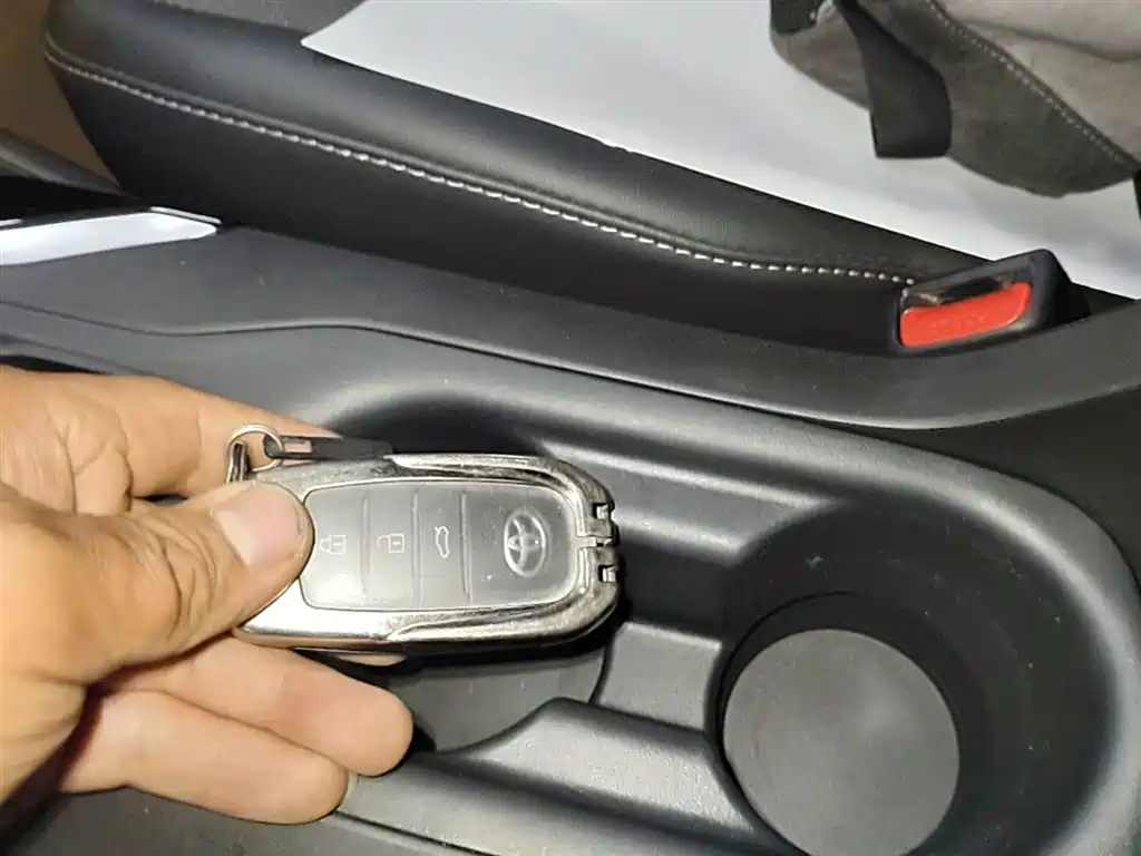 Toyota Corolla 2024 Model 1.8L Smart Hybrid Elite Edition фото 9