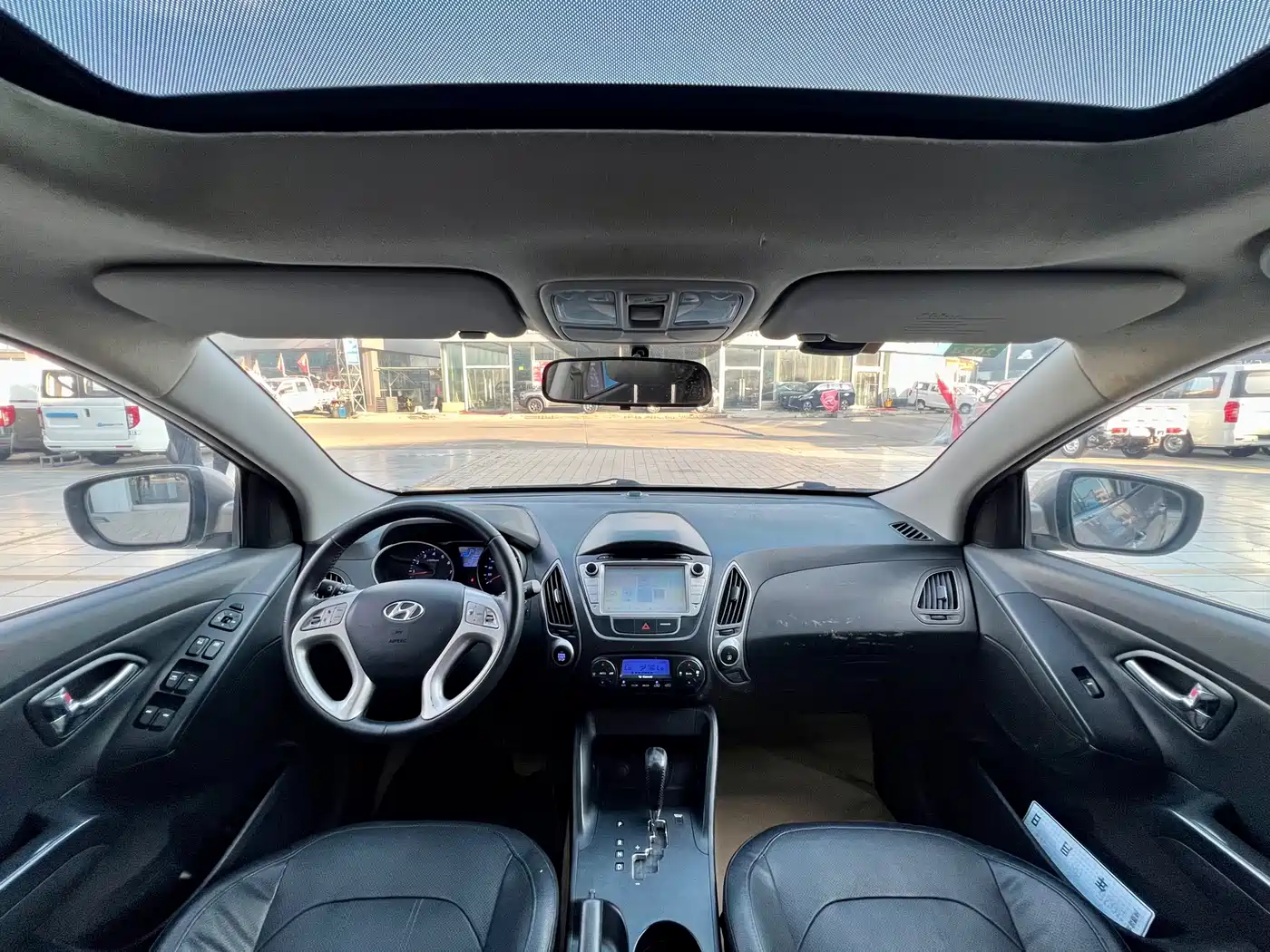 Hyundai Beijing Hyundai ix35 2013 2.0L Auto 2WD Smart GLS China IV фото 8