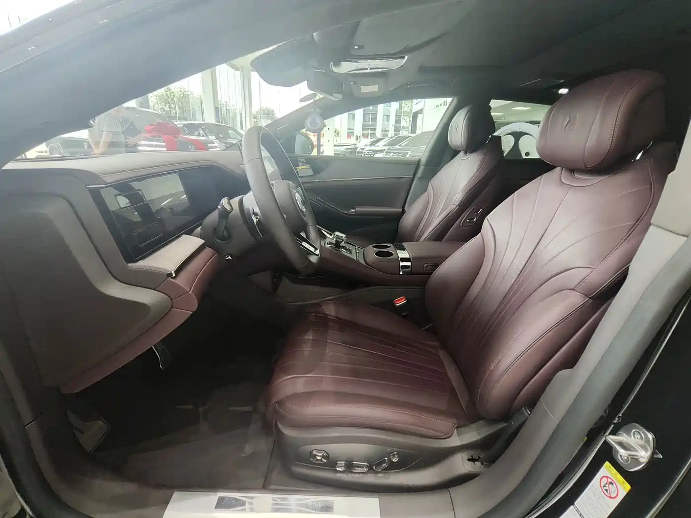 Denza Z9GT 2024 2024 1100 AWD Ultra Edition