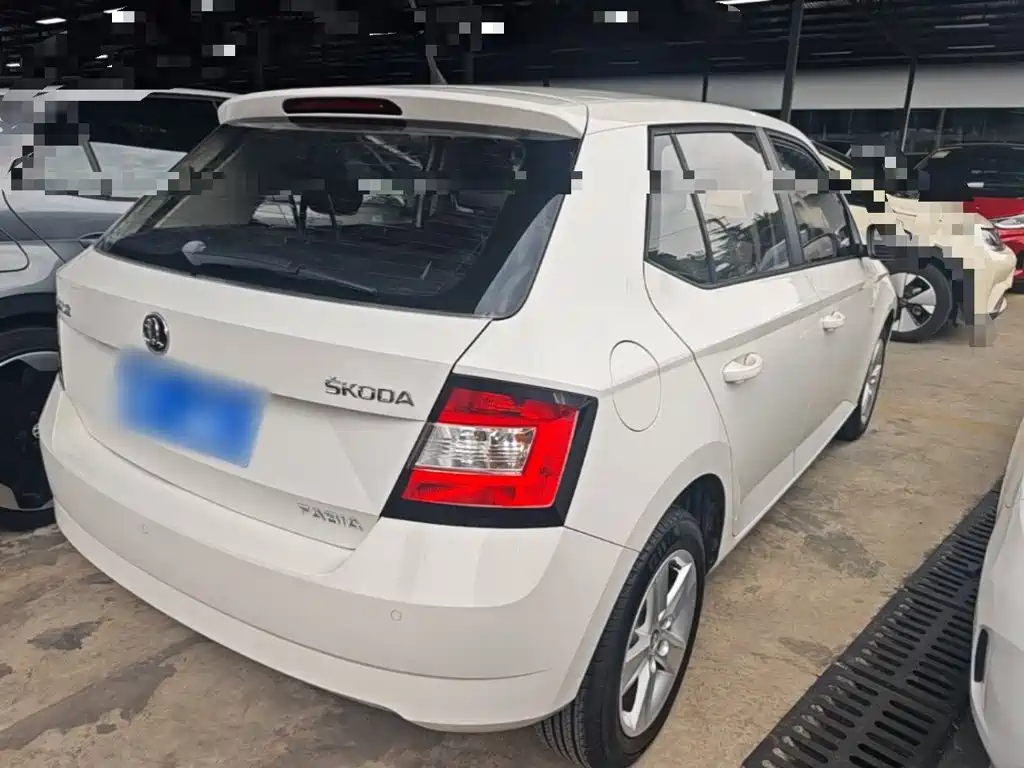 Photo 7 - Škoda Fabia