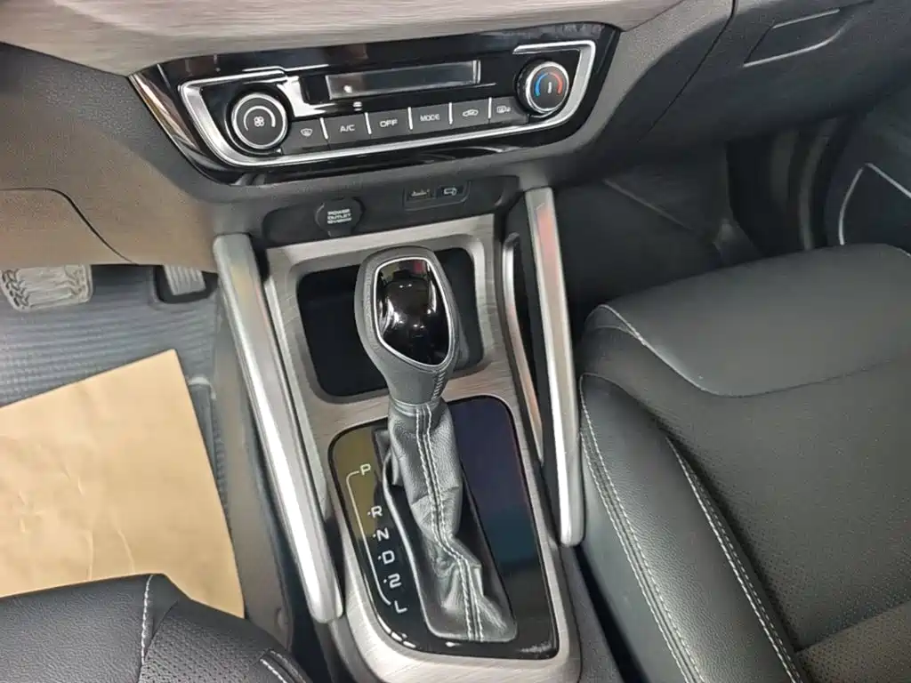 Geely Vision X3 2017 2017 1.5L Automatic Premium