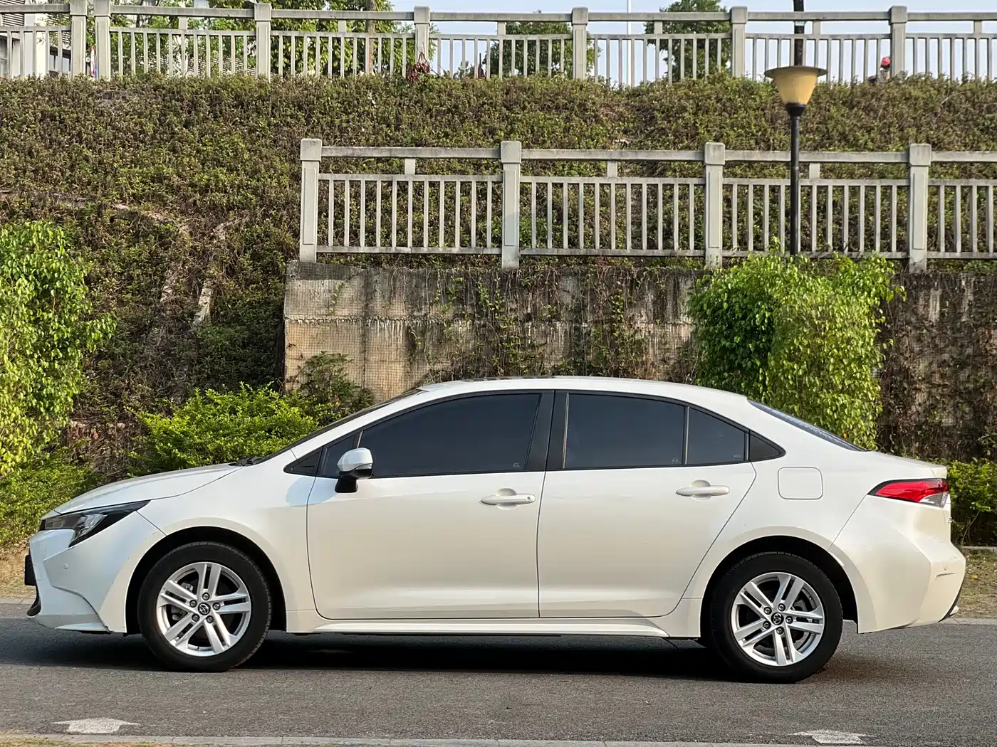 Toyota Levin 2019 185T CVT Luxury Edition China V фото 4