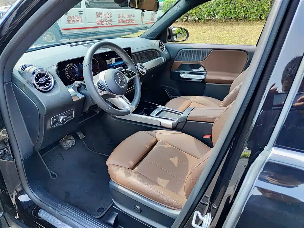 Mercedes-Benz GLB 2024 GLB 220 Dynamic фото 7