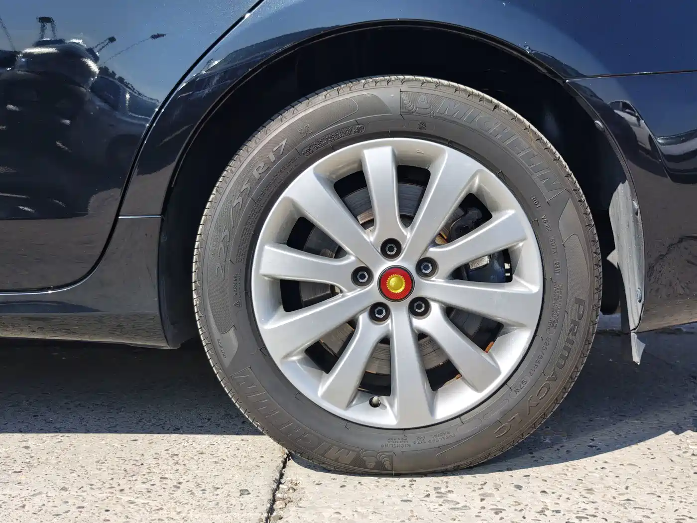 Hongqi H7 2015
