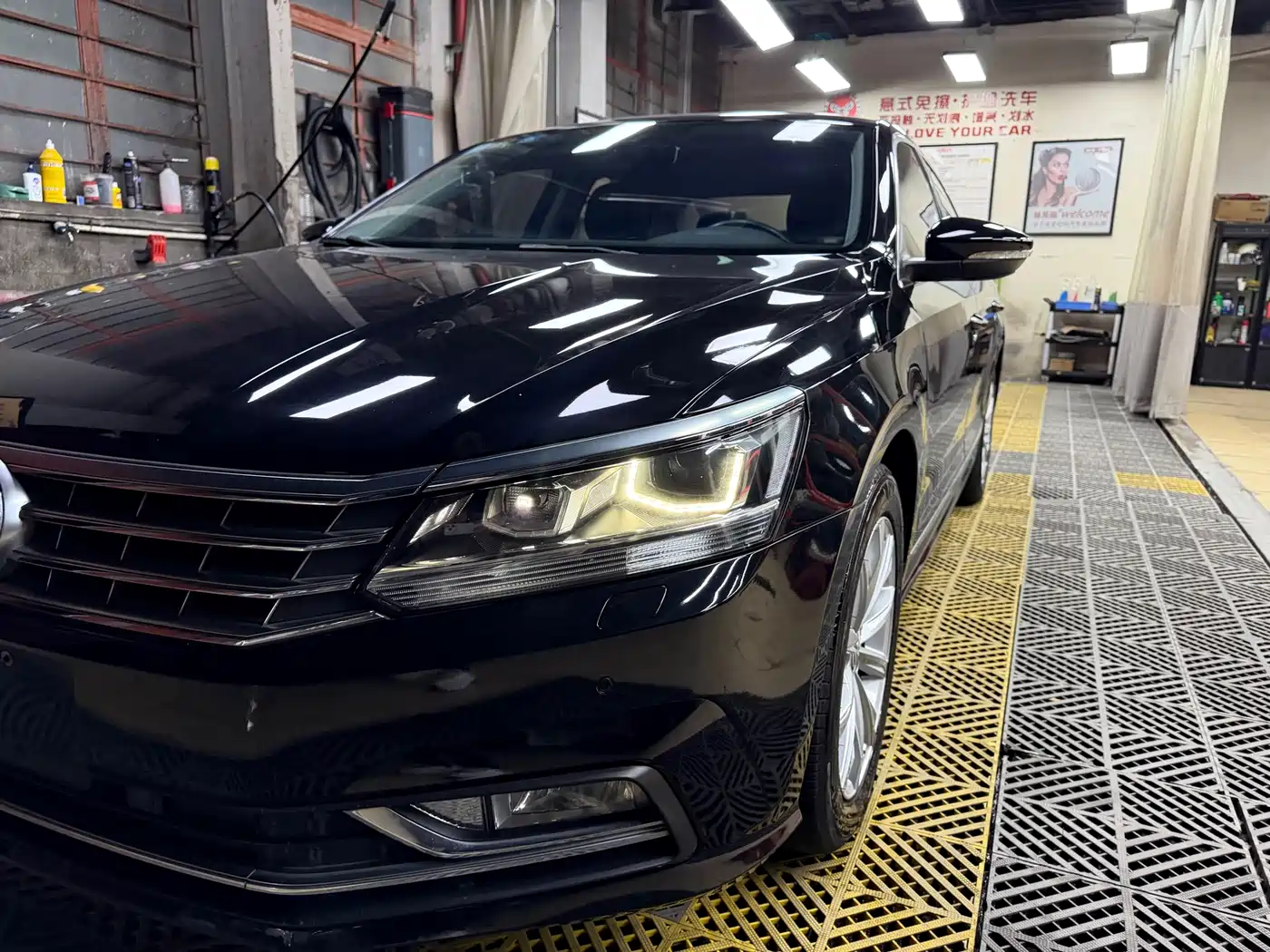 Volkswagen Passat 2016 Model 380TSI DSG Prestige Edition фото 43
