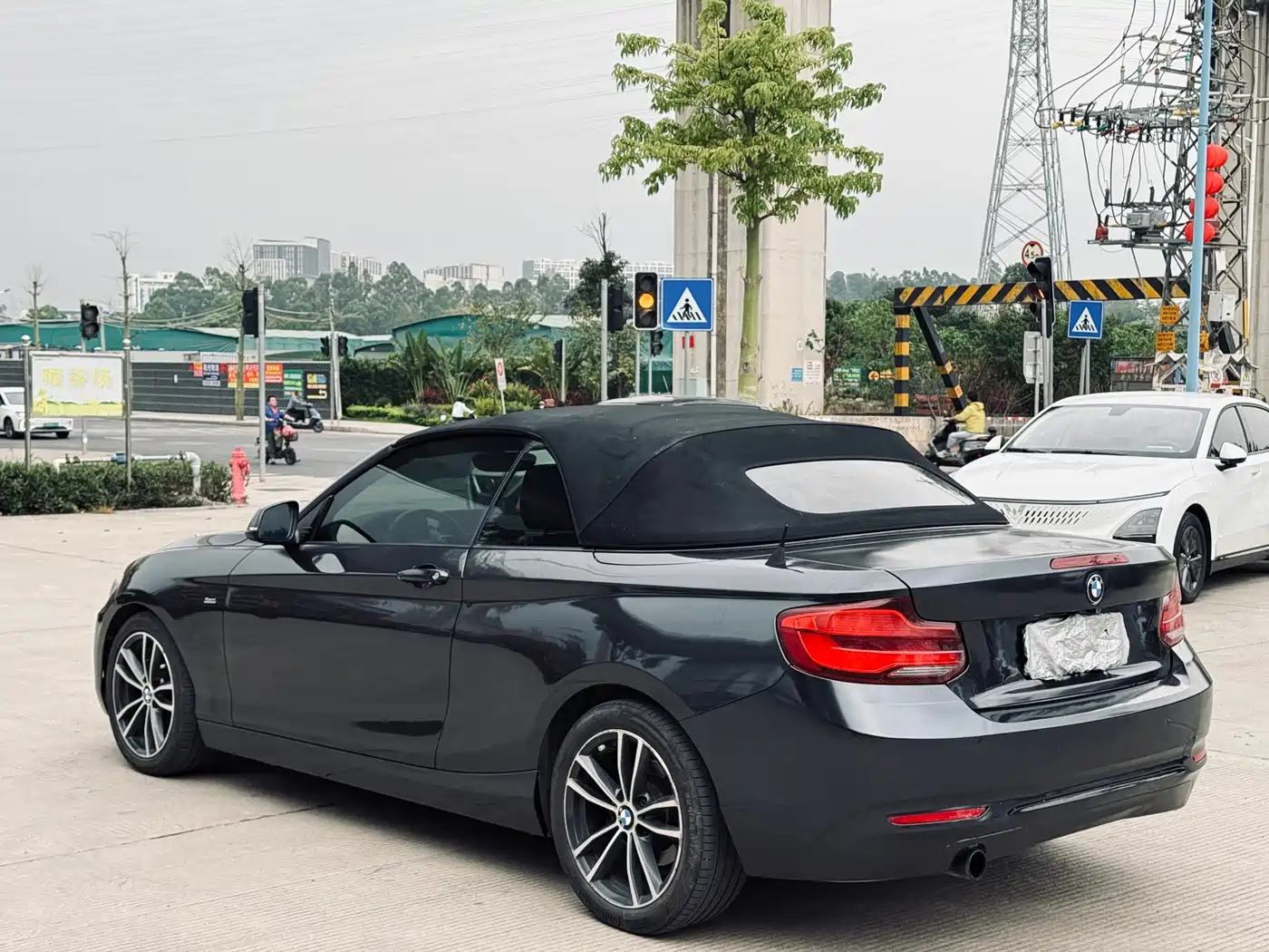 BMW 2 Series (Import) 2018 220i Convertible Coupe Sport Design Package фото 4