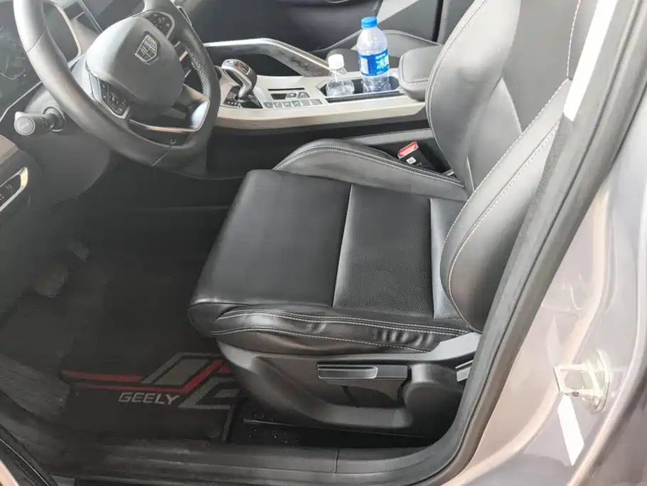 Geely Coolray 2018 2019 260T DCT Knight China V