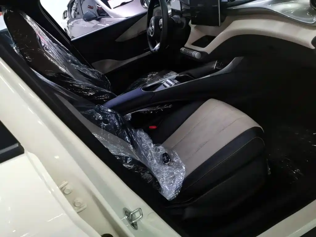 Фото 25 - BYD Dolphin