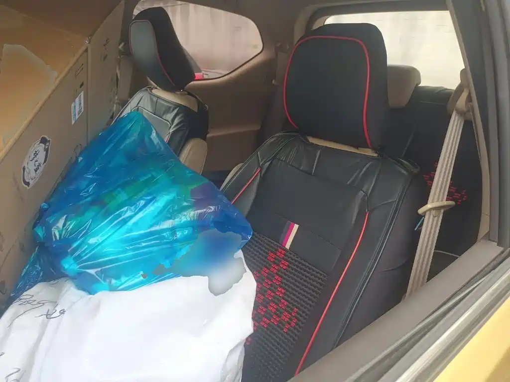 Baojun 730 2015 2014 1.5L Manual Comfort 7-seater