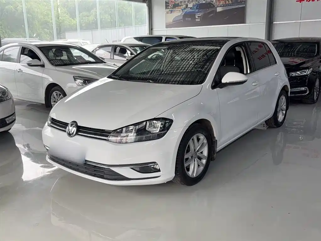 Volkswagen Golf 2018 1.6L Automatic Comfort