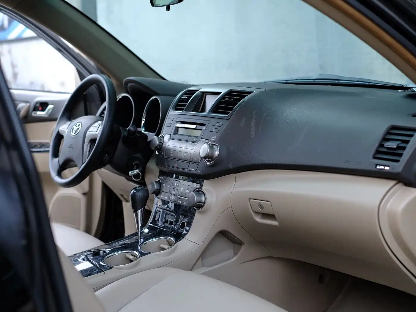 Toyota Highlander 2010 2009 3.5L 4WD 7-seater Luxury Edition
