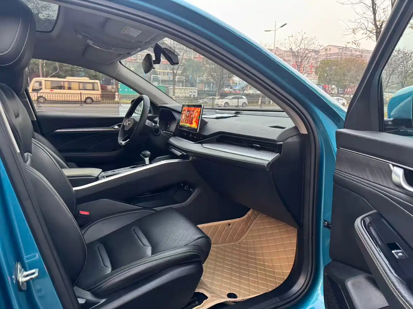 GEELY AUTOMOBILE XINGRUI