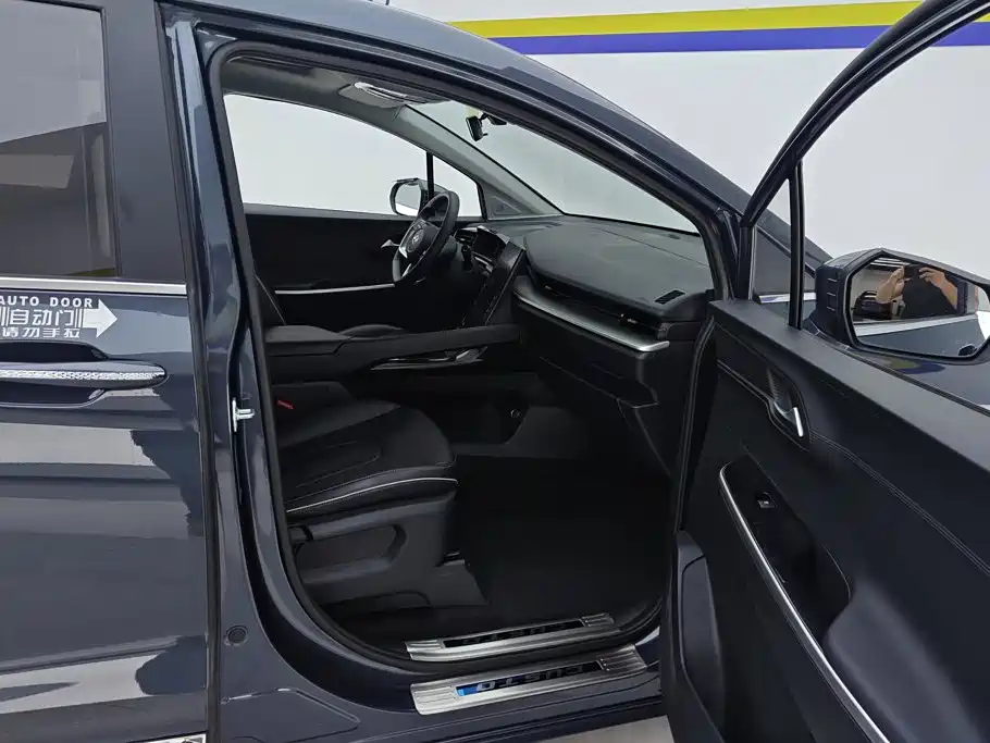 Hyundai Kustu 2025 2024 270TGDi LUX Premium Edition
