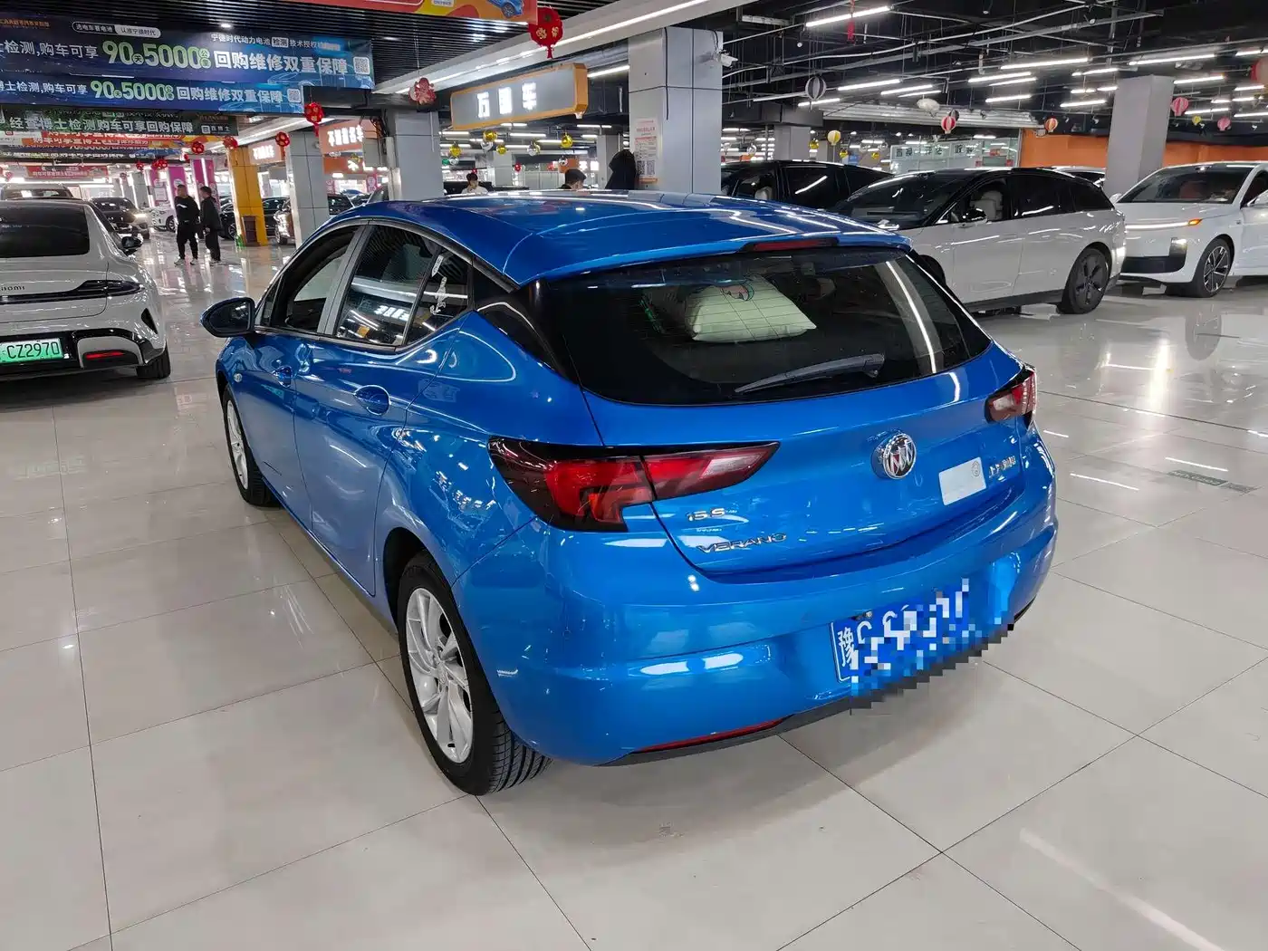 Buick Verano 2018 Hatchback 15S Automatic Progressive фото 4