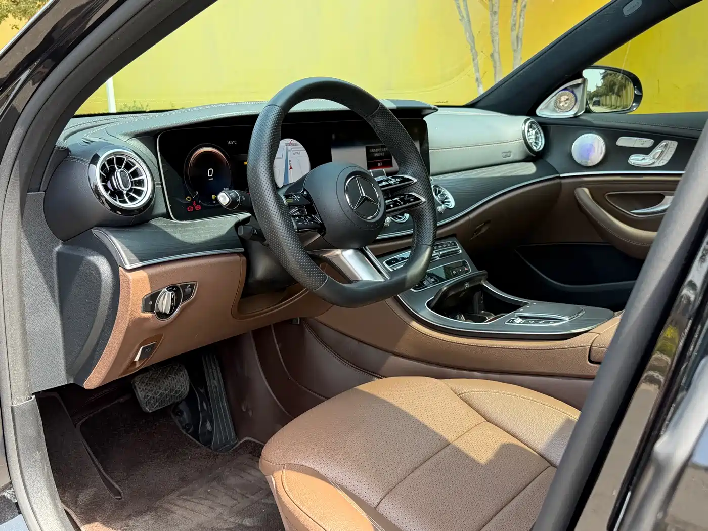 Mercedes-Benz E-Class 2023 E 300 L Luxury фото 14