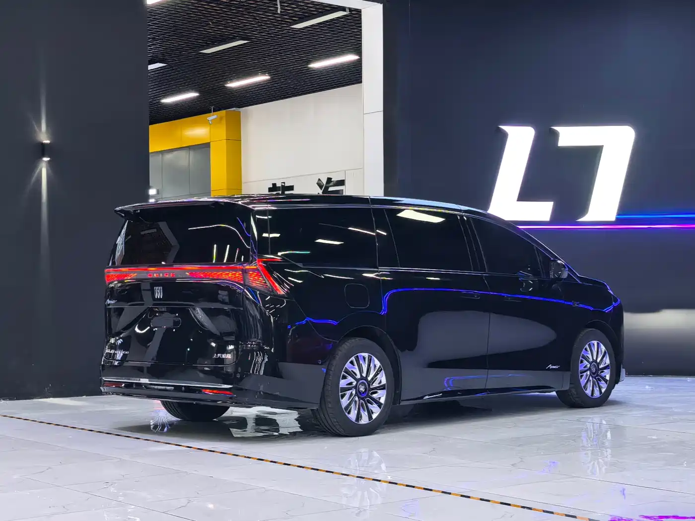 Buick Zhijing Shijia 2026 Model PHEV Base Version фото 6