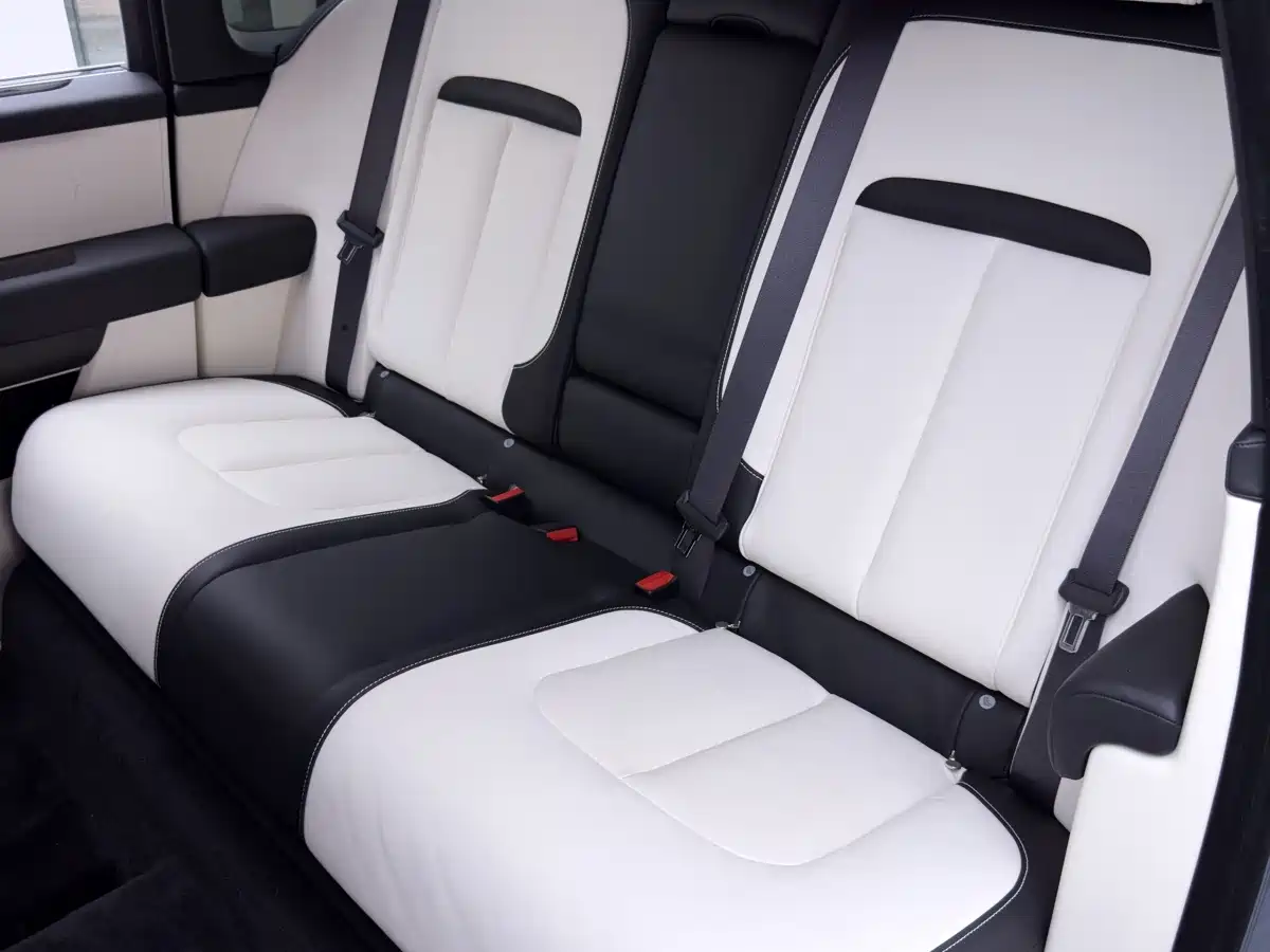 Rolls-Royce Cullinan 2024 2024 5-Seater