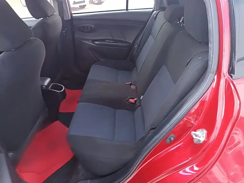 Toyota YARiS L Zhi Xuan 2019 1.5E CVT MeiDong Edition China VI фото 17