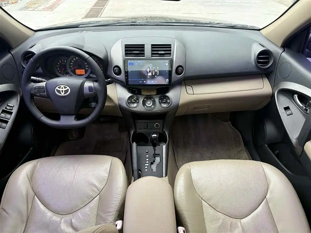 Toyota RAV4 Rongfang 2012 Styling Edition 2.4L Automatic 4WD Luxury фото 6