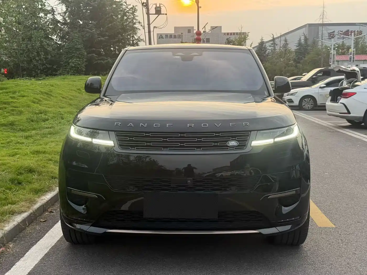 Land Rover Range Rover Sport 2025 2025 400PS Dynamic SE